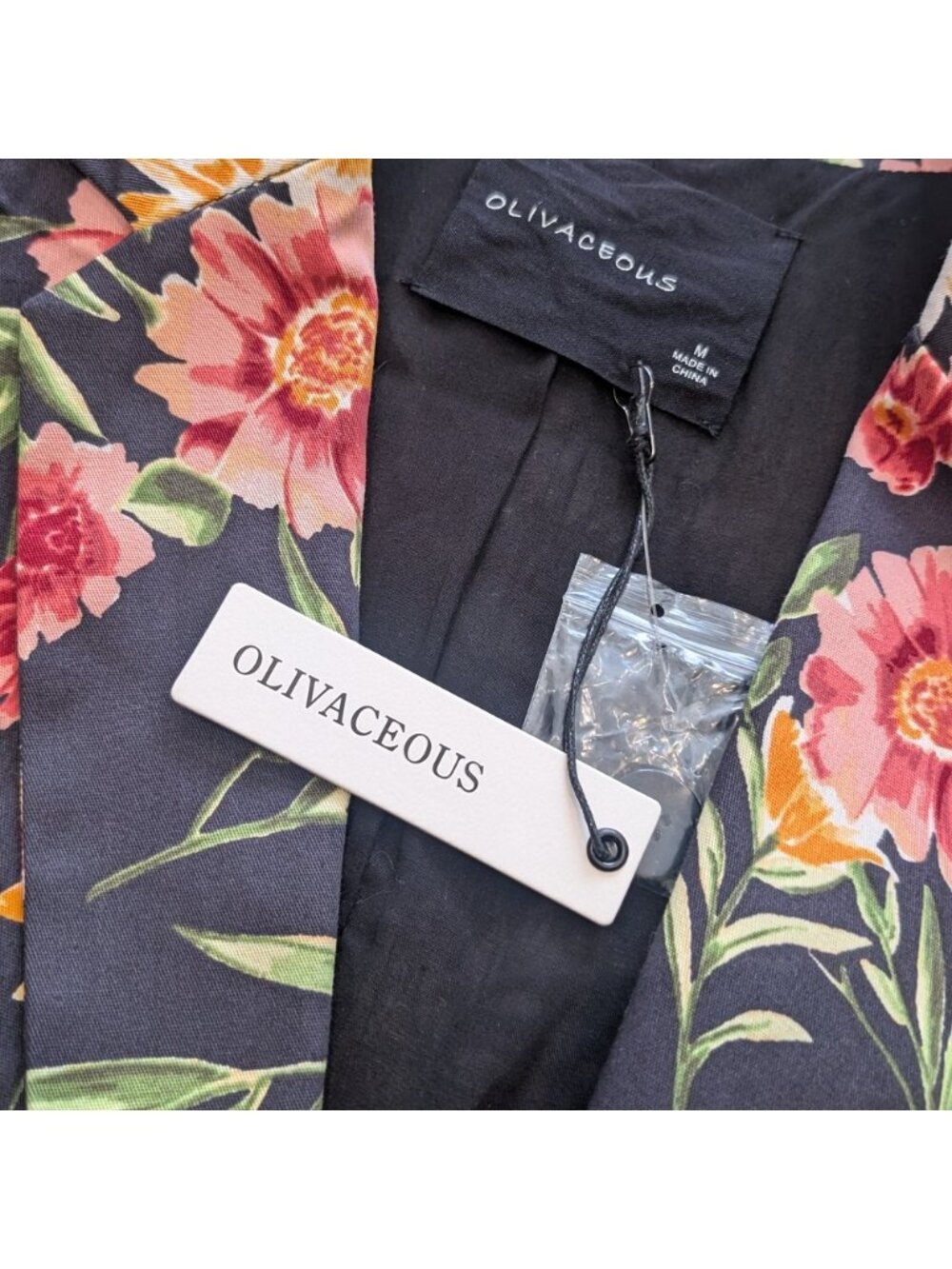 Olivaceous Floral Blazer Black Plus Size NWT - Picture 8 of 13
